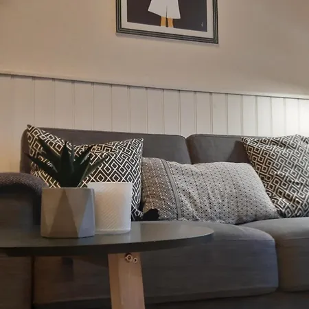 Frieda Apartment