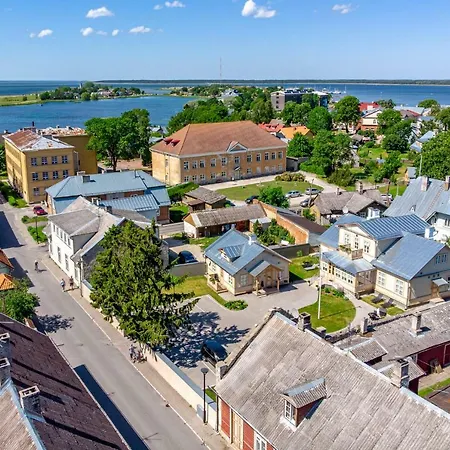 Апартаменты Frieda Хаапсалу